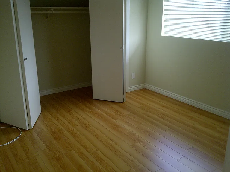 11707 Darlington Ave #4 — Photo 8