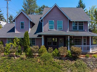 1377 NW Cedar Ridge Ct, Roseburg, OR 97471