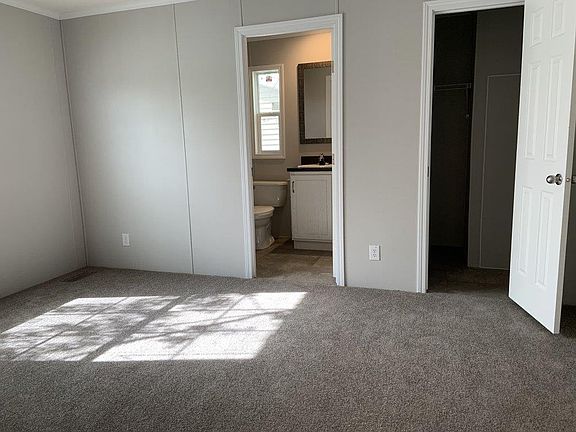 3rd image of 1829 Carmel Dr #96