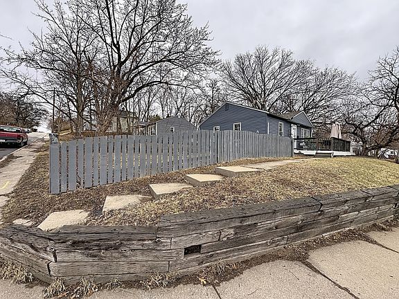 2nd image of 1404 Kirkwood Blvd