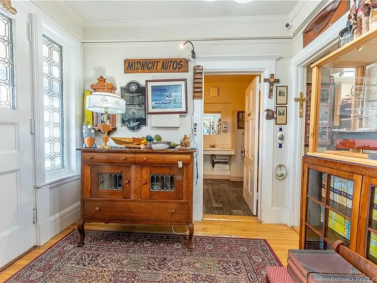 46 Reed Ave — Photo 40