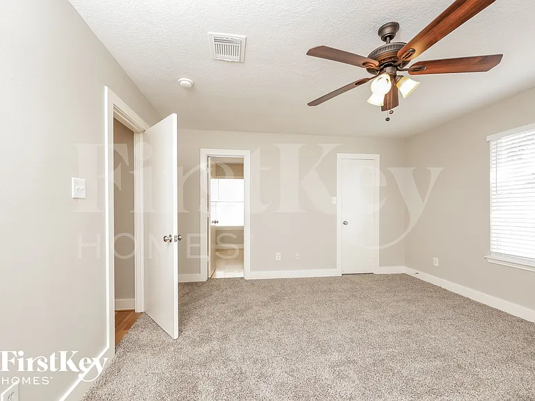 18819 Atasca Oaks Dr — Photo 8