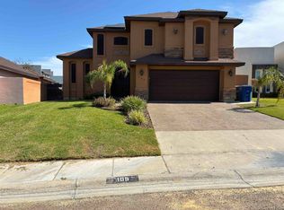 105 Queen Palm Dr, Laredo, TX 78045