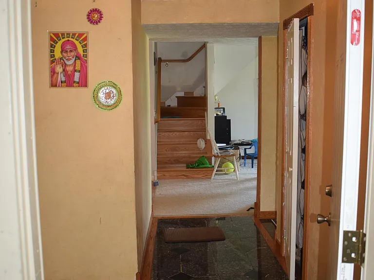 21 Amato Dr #J — Photo 2