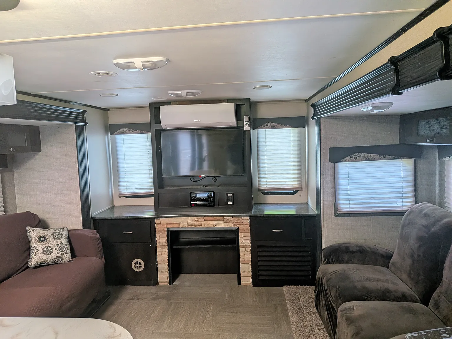 1 bed, 250 sqft, $1,500 — Photo 2