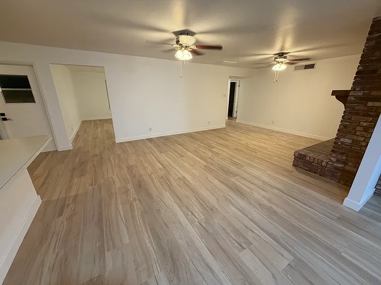 4128 Perth Dr — Photo 6