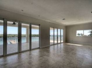 202 Elva Rd, Plantation Key, FL 33070