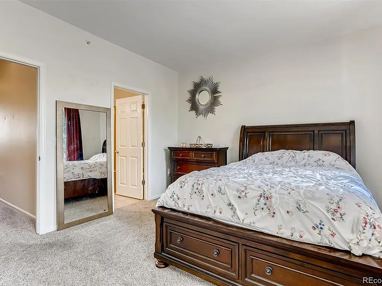 2943 W Riverwalk Cir #P — Photo 9