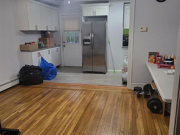 2nd image of 71 California Ave