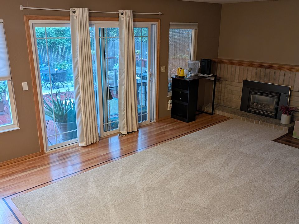 2nd image of 670 Holly Ave #2