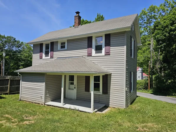 31 Burger Ln, Hot Springs, VA 24445