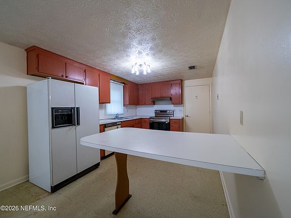 2nd image of 758 TRAMBLEY Drive E