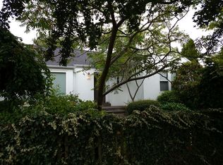 2713 57th Ave SW, Seattle, WA 98116