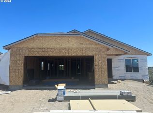 1732 NE 8th Pl, Hermiston, OR 97838