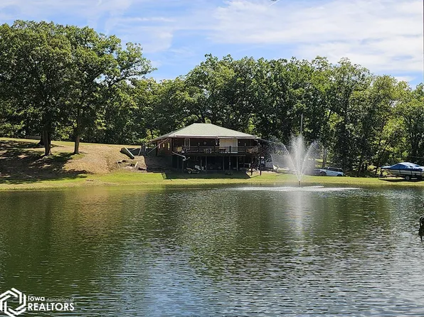 6884 Cemetery Rd, Ottumwa, IA 52501