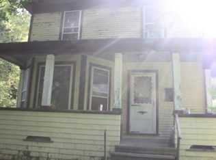 18 Highland St, Millers Falls, MA 01349