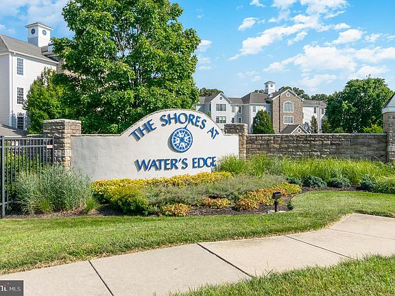 3rd image of 4800 Water Park Dr Unit A