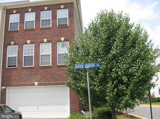 4135 River Forth Dr, Fairfax, VA 22030