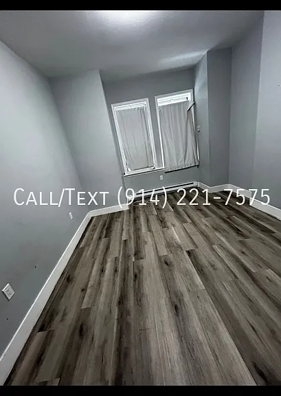 139 School St — Photo 2