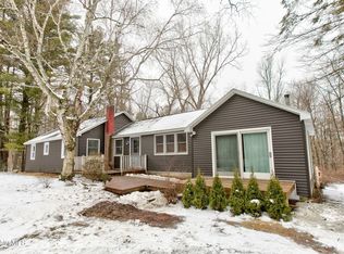 129 Lake Buel Rd, Great Barrington, MA 01230