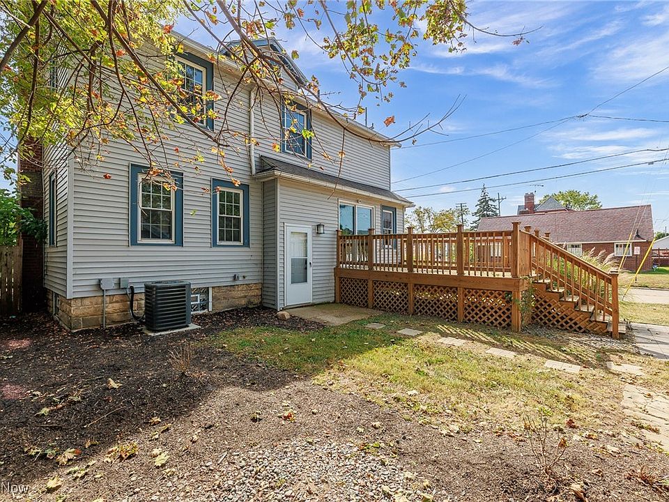 RiiiEᵕ̈*ページ 1348 W Erie Ave, Lorain, OH 44052 | MLS #5158500 | Zillow