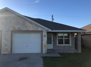 300 Surrey Ln #B, Gatesville, TX 76528
