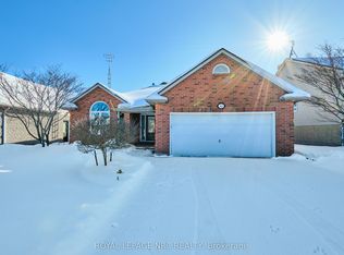 49 Cedar Park Dr, Welland, ON L3C 7C8