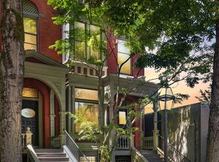 719 NW 17th Ave, Portland, OR 97209