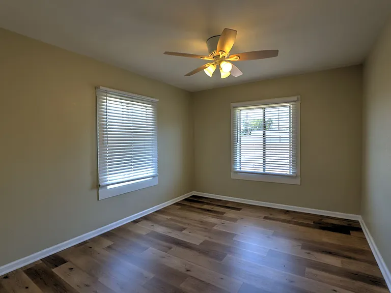 811 E Chapman Ave — Photo 24