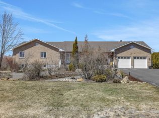 5793 Leitrim Rd, Ottawa, ON K0A1K0