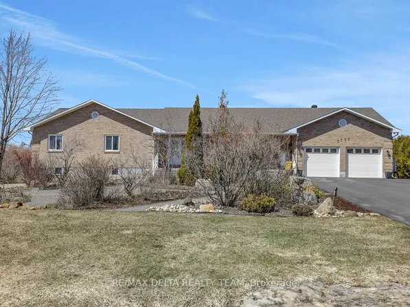 5793 Leitrim Rd, Ottawa, ON K0A 1K0