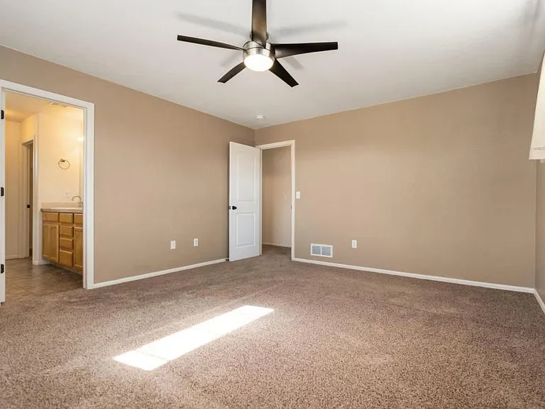 4415 Wolcott Dr — Photo 16