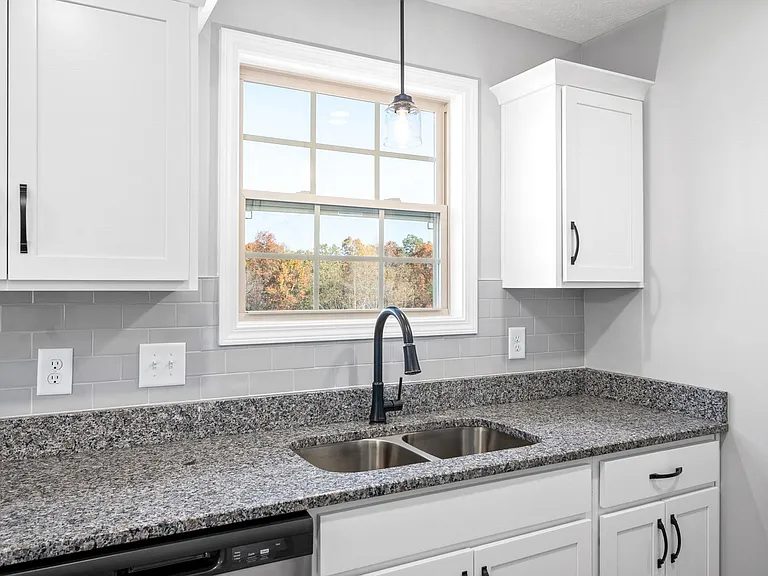 829 Southside Rd — Photo 13