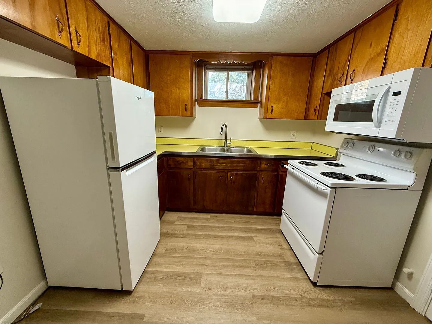 509 Beachgrove Drive Erie Pa 16505 — Photo 3