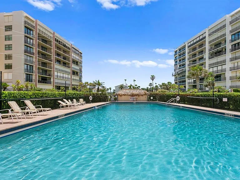 1430 Gulf Blvd #806 — Photo 41