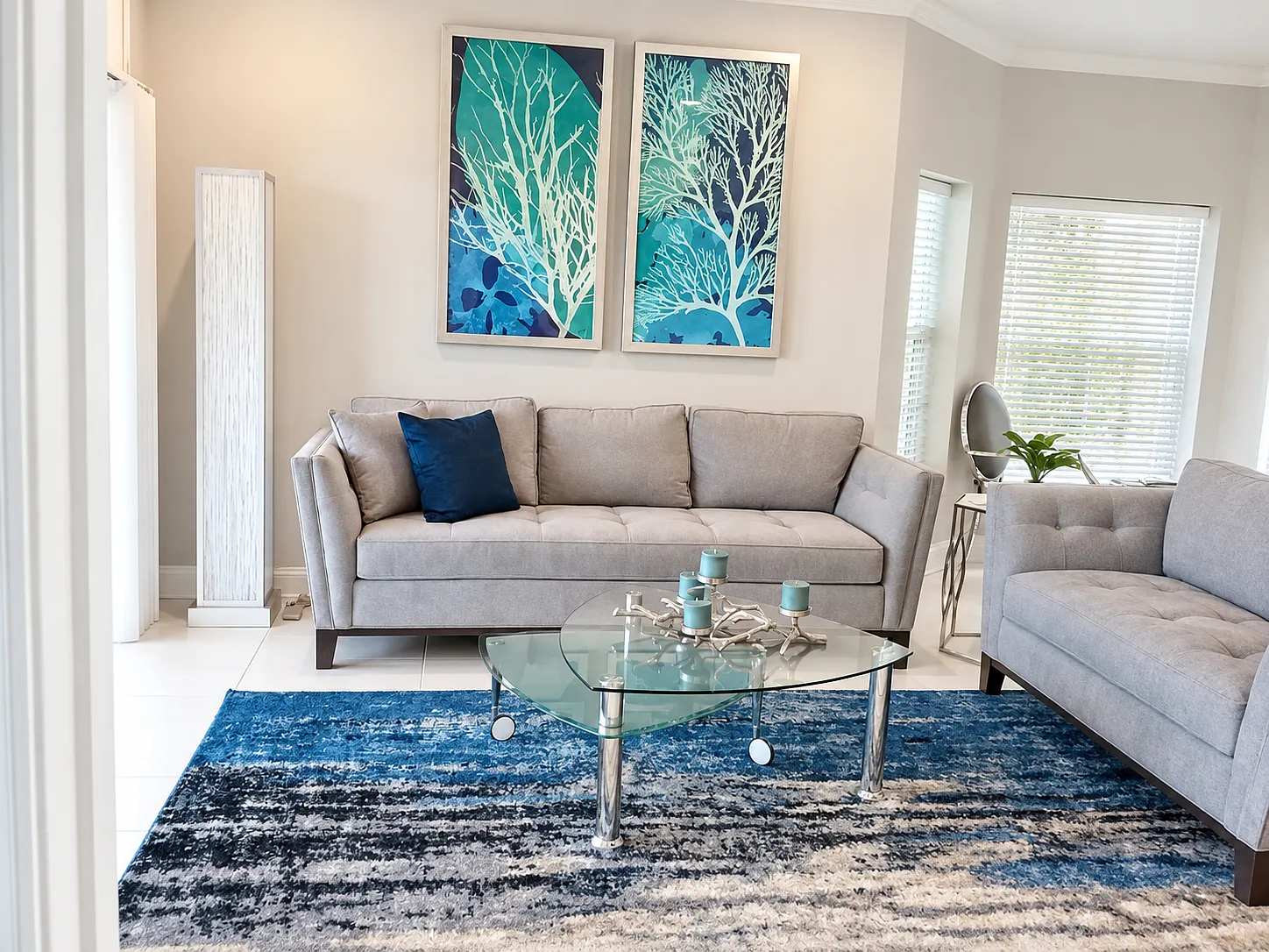 A welcoming main living area with comfortable seating and a clean coastal feel makes it easy to feel at home.