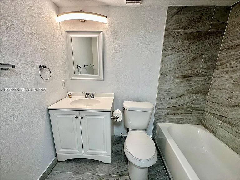 3630 N 56th Ave #310 — Photo 11