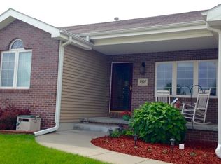 7907 Garland St, Lincoln, NE 68505