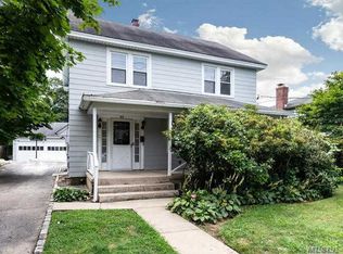 62 Elm Ave APT 2, Glen Cove, NY 11542