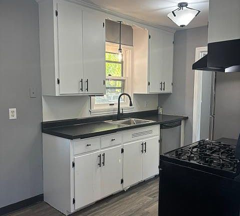 5th image of 5921 27th Ave S