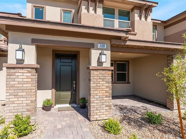 128 Silver Run Ln — Photo 2