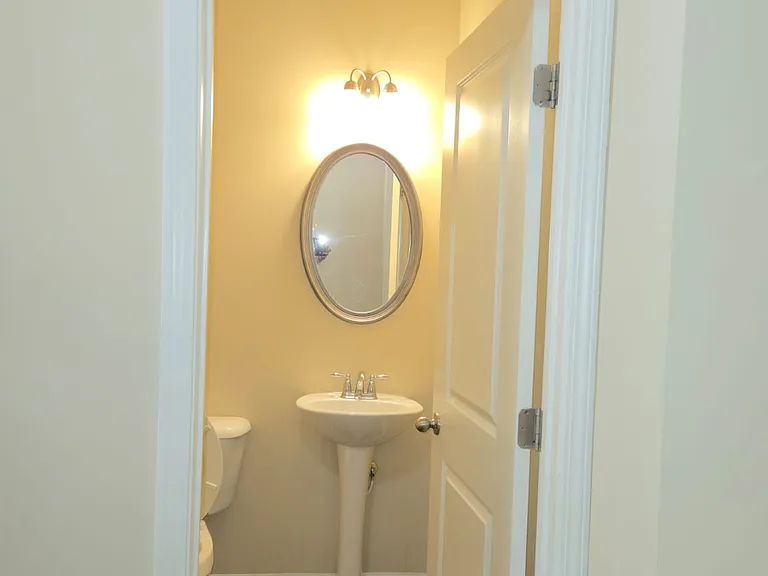 3524 Castleberry Village Cir — Photo 16