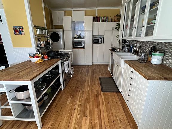 5th image of 801 La Farge Ave