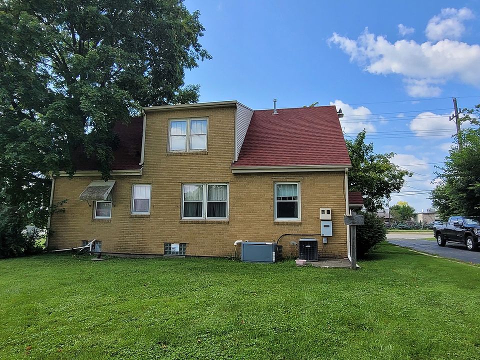 2nd image of 3507 E Lincolnway