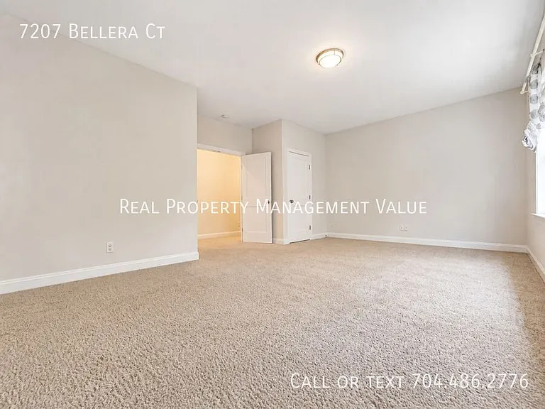 7207 Bellera Ct — Photo 47