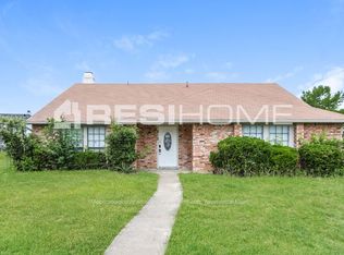 512 Olympus St, Cedar Hill, TX 75104