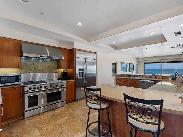 791 Mandalay Beach Rd — Photo 19