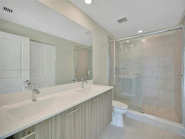 8265 NW 41st St #C-406 — Photo 10