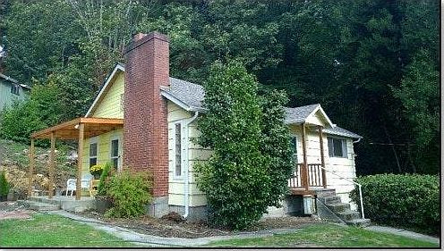 1st image of 8518 NE 110th Pl