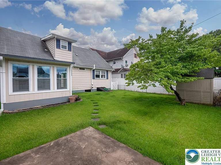 1527 Shipman St — Photo 20